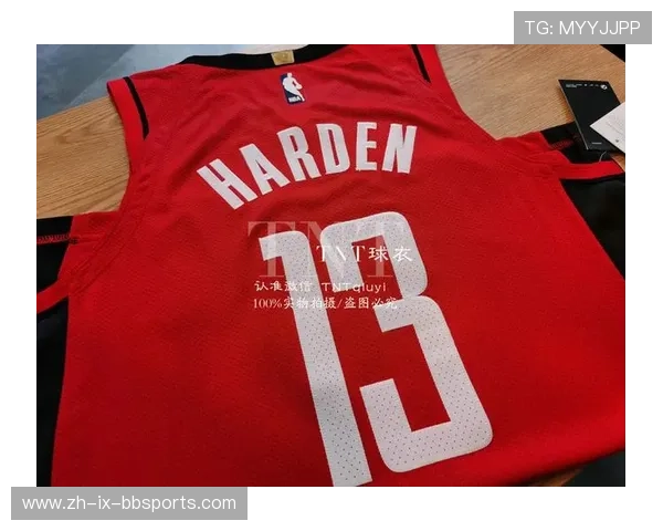 火箭队球衣款式演变及最新设计介绍